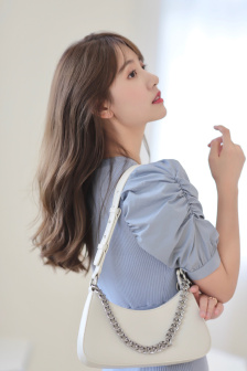 美女绳